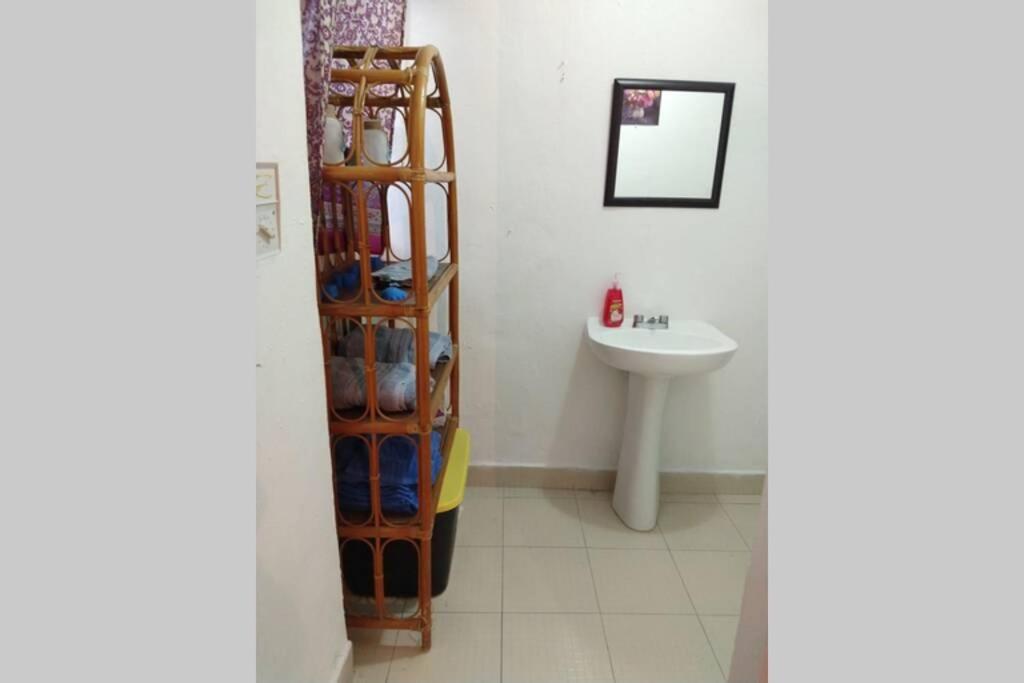 Casa San Miguel 1 Apartment Косумел Екстериор снимка